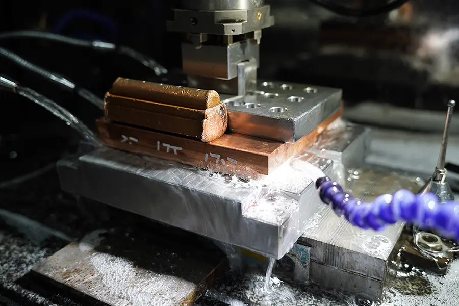 Electrical discharge machining of an injection mold component